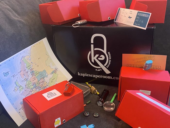 CAJA ESCAPE ROOM PORTATIL